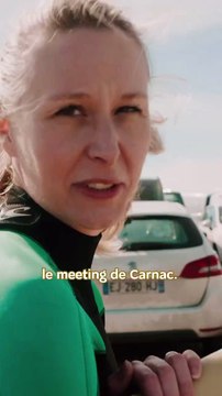 Marion Maréchal aperçue en pleine session surf