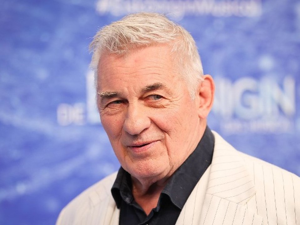 Ehefrau verzweifelt: Krankenkasse lehnt Heinz Hoenig ab