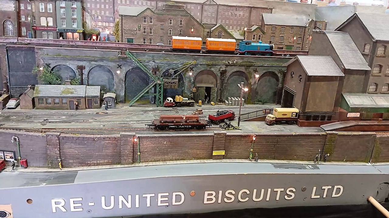 Stamford Model Railway Show 2024 - Re-united Biscuits