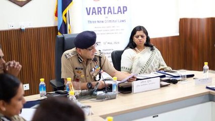 Uttarakhand News: तीन नए कानूनों पर पुलिस मुख्यालय में पीआईबी देहरादून द्वारा वार्तालाप कार्यक्रम आयोजित किया गया