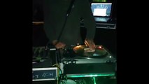 Sistema time code DVS Gianni Cenerino DJ mixa dance anni 80 in Dj set in pineta