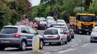Cabling fault causes tailbacks in Burgess Hill