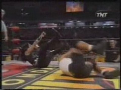 Rey Mysterio & Kidman vs LWO 4.1.99