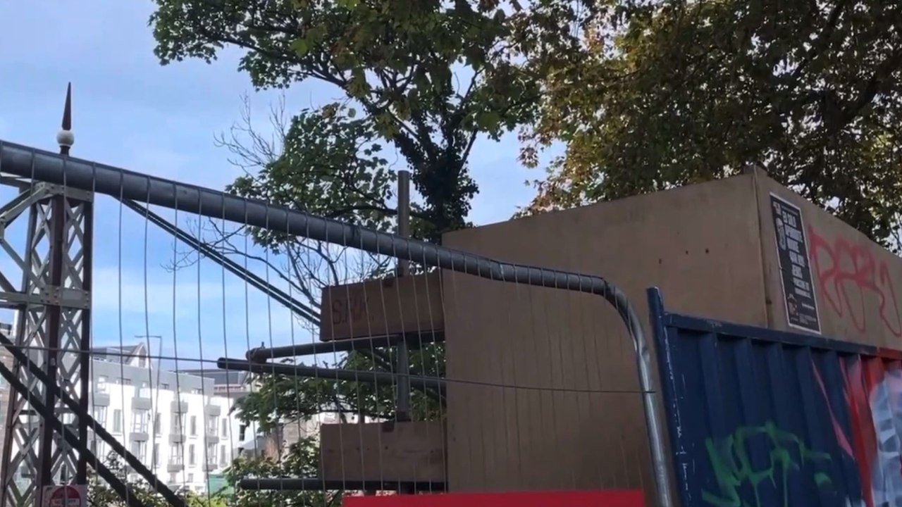 A Bristol bridge closed for 18 months: Why is the banana bridge closed?