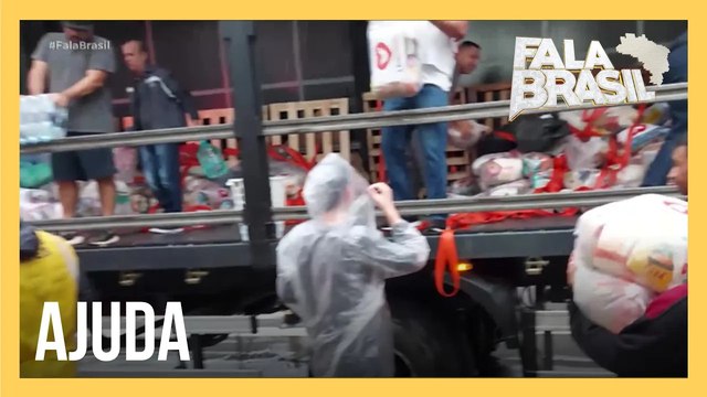 Voluntários da Universal ajudam vítimas das enchentes no RS