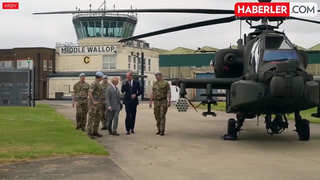 İngiltere Kralı 3. Charles, Kara Havacılık Komutanlığındaki görevini oğlu Prens William'a devretti