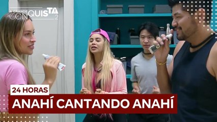 Com pasta de dente como microfone, Any e Hideo performam RBD diante do espelho _ A Grande Conquista