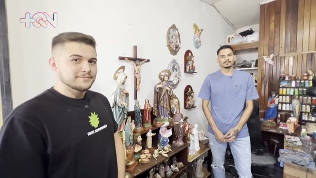 mqn-Lépiz Arte Sacro-el exitoso emprendimiento de dos jóvenes desamparadeños-130424