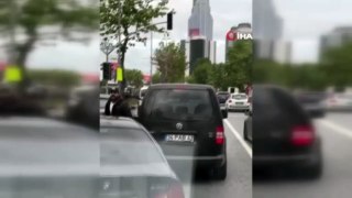 İstanbul’da trafikte dehşet! Tartıştığı sürücünün dikiz aynasını levyeyle kırdı