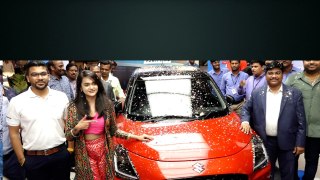 Bigg Boss Sri Satya Unveils New Epic Swift Car In Kalyan Motor LB Nagar Branch | Oneindia Telugu