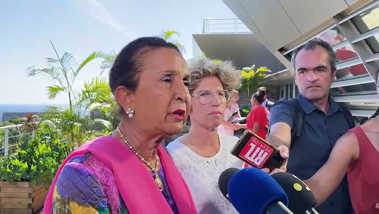 Huguette Bello reçoit Marie Guévenoux