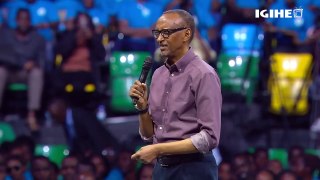 Perezida Kagame yakebuye  urubyiruko rugoreka Ikinyarwanda