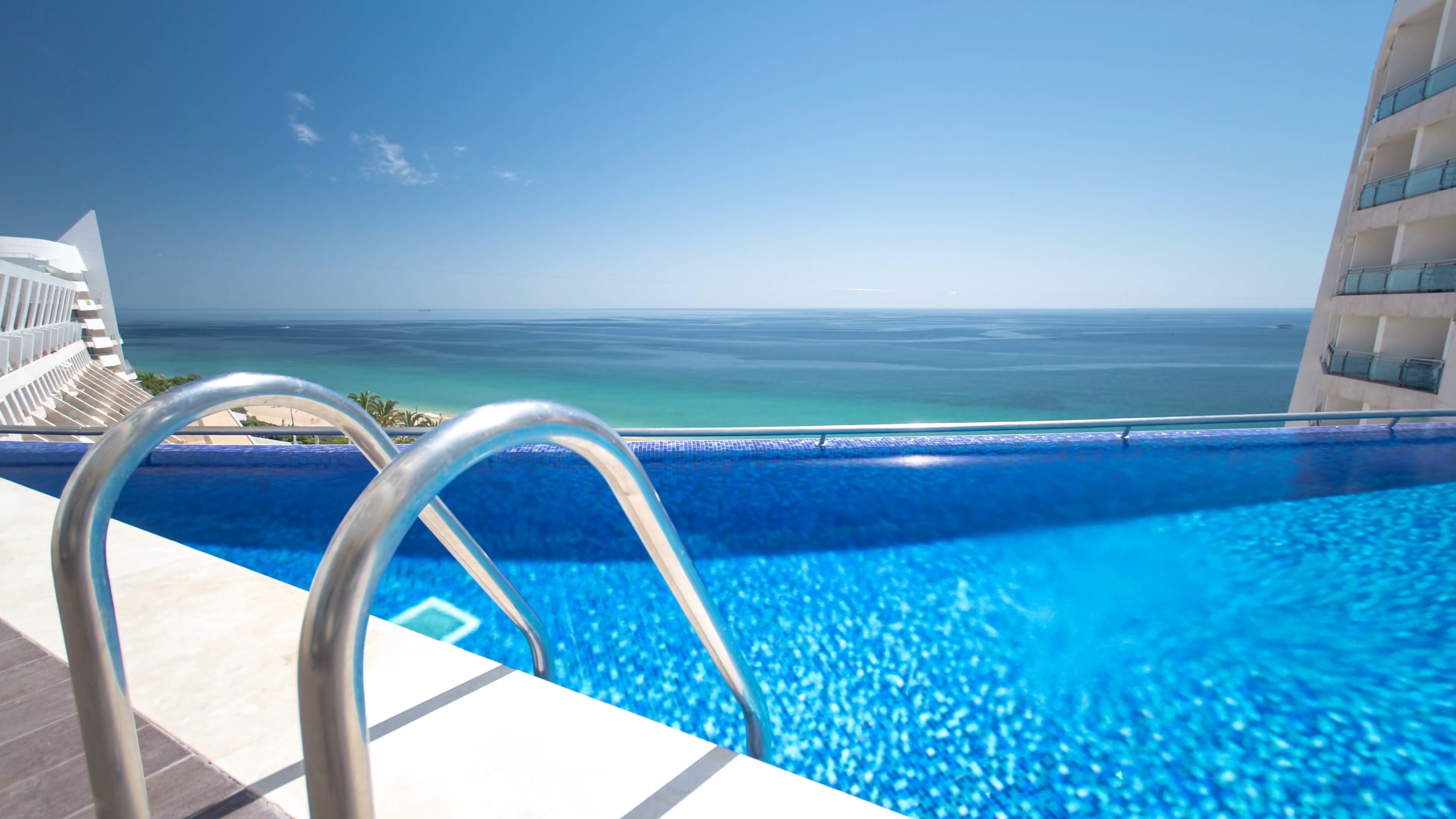 Holidays selling October 2024 Last