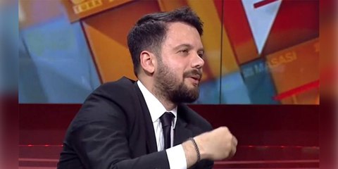 Tepeli 'o fotoğraf yerine bir sığırla fotoğrafım olsun isterdim' demişti, Karagöz 'o şey' diyerek yanıt verdi