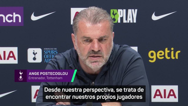 La reacción de Postecoglou cuando un periodista le desea suerte: No lo dices en serio, deseas que perdamos