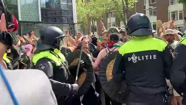 Hollanda’nın özgürlüğü İsrail’e kadarmış