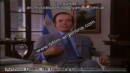 2003. Menem se baja de la segunda vuelta