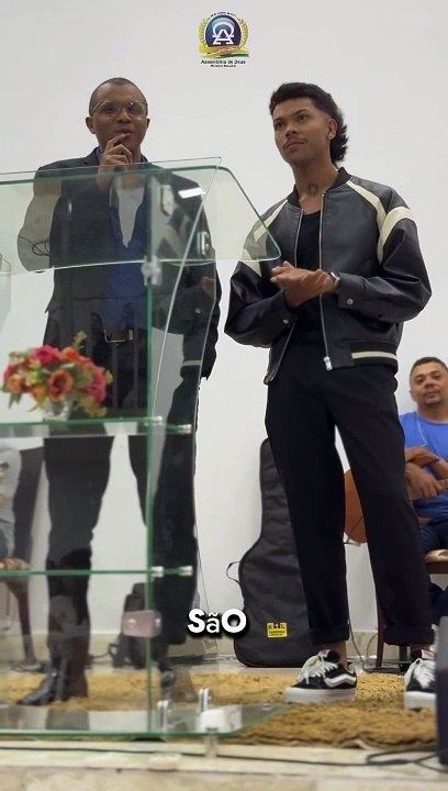 Jessé Aguiar volta à igreja: “Festa no céu”