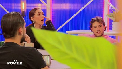The Power : Maïssane sous pression et épuisée, elle craque et n'en peut plus d'être le Power Player