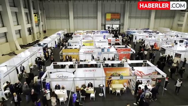 Kayseri'de İstihdam Fuarı Başladı: 5750 Kişinin İşe Girmesi Bekleniyor