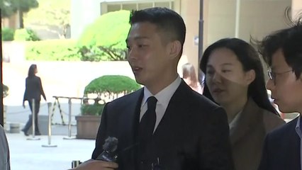 '대마 흡연 권유' 주장에...유아인 "사실과 다릅니다" / YTN