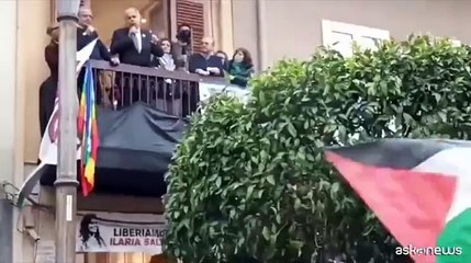 Fratoianni a Budapest vede Ilaria Salis, "tenace, pensa al domani"