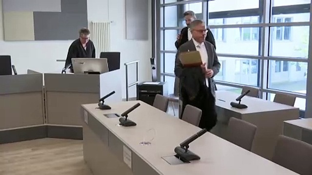 Prozess gegen AfD-Politiker Höcke: Staatsanwaltschaft fordert Bewährungsstrafe
