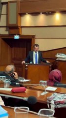 ‘İstanbul nimet nimet’ diyordu! Ekrem'in karnesi kürsüye asıldı