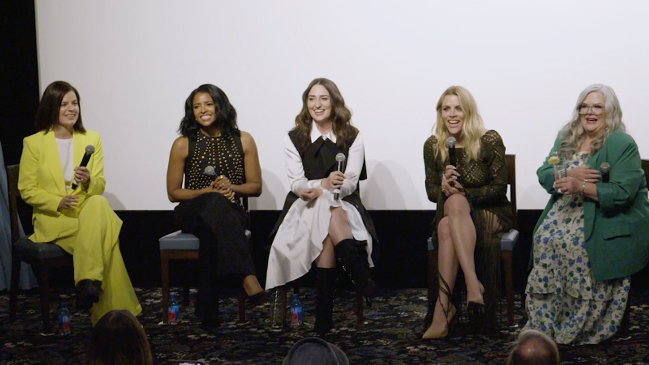 'THR Frontrunners' Q&A With 'Girls5Eva' Creator and Stars | THR Video