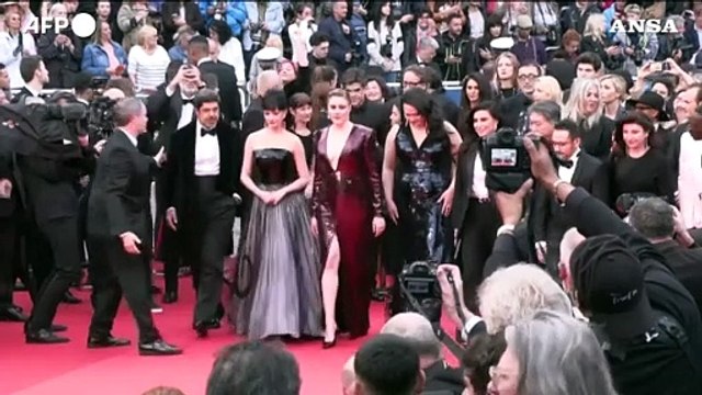 Cannes, cerimonia di apertura del Festival: la giuria sul red carpet
