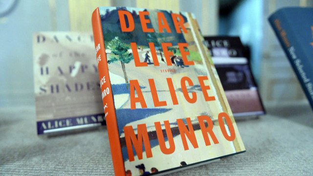 Morre aos 92 anos a canadense Alice Munro, prêmio Nobel de literatura