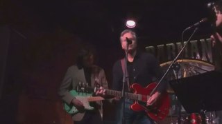 Blinken rock star a Kiev, chitarra e concerto nel pub - Video
