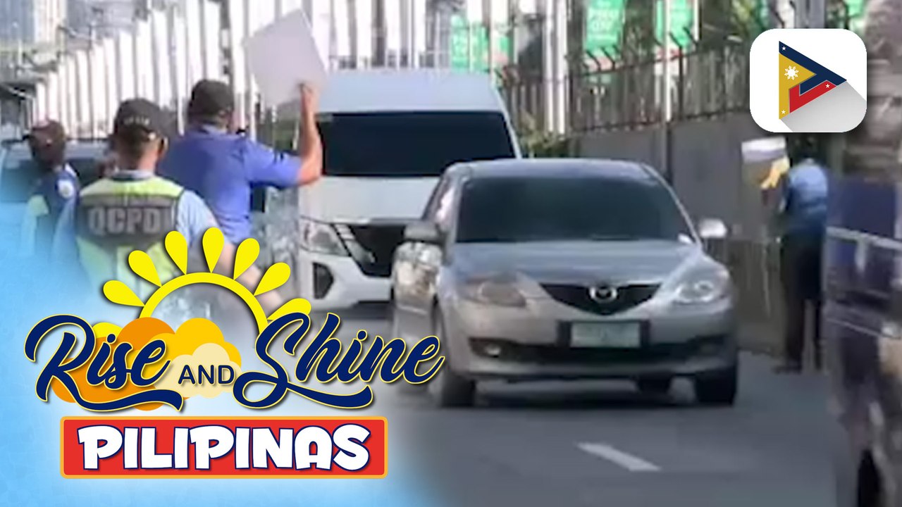 Mga tauhan ng MMDA, nakabantay para manduhan ang trapiko habang inaayos ang Kamuning Flyover