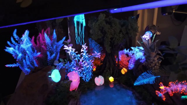 How to Create Hollywood Sets Using Miniatures