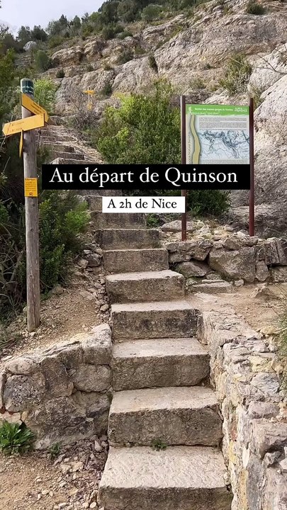 UNE DES BELLES RANDONNÉES DE FRANCE  Sublime ! C'est le mot qui me vient à l'esprit quand je repense à cette randonnée dans les basses Gorges du Verdon !  ️au niveau du Lac du Quinson  Boucle de 9,7km pour 3h30 et 350 de D+  Accessible à tous ! Vo