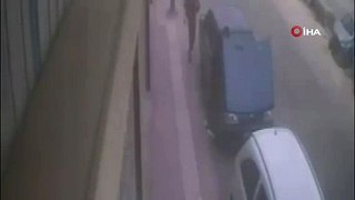 Hırsızlık yapan şahıs önce kameralara sonra polise yakalandı!