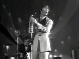 THE YOUNG ONES by Cliff Richard - live performance in Korea 1969