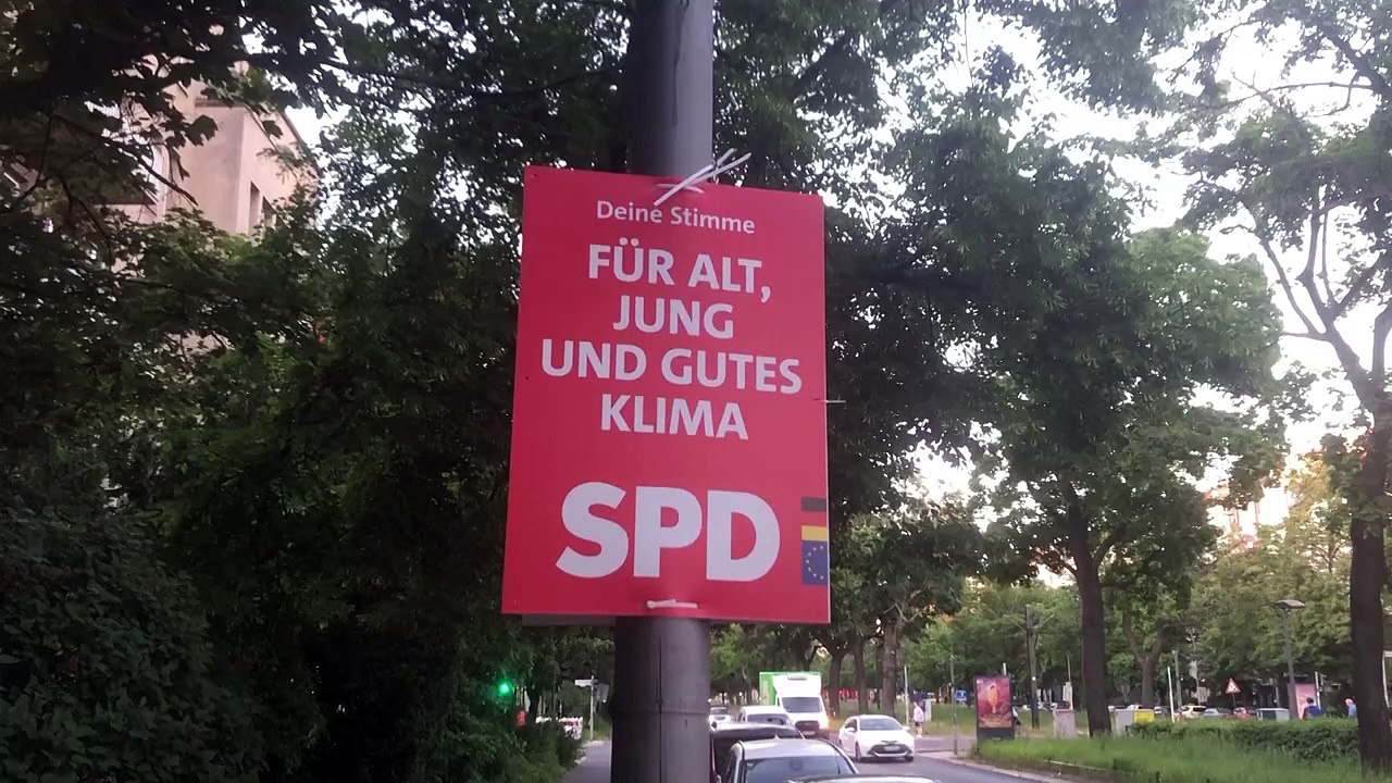 AfD auf TikTok: Warum ist die Partei erfolgreich bei jungen Menschen?