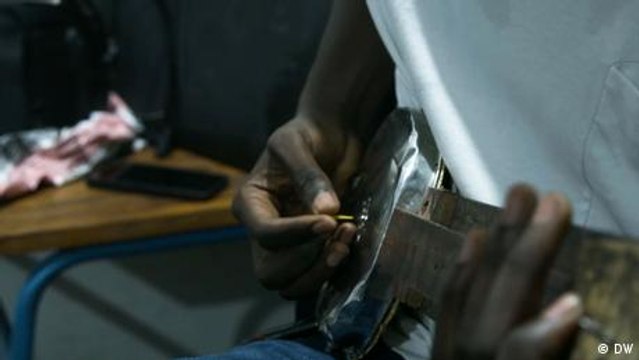 Congo: Kinshasa band rocking with recycled instruments