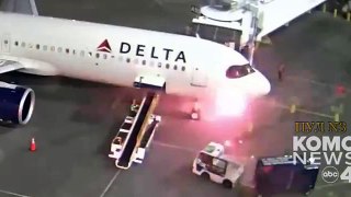 Uçak bir anda alev aldı; yolcular son anda tahliye edildi
