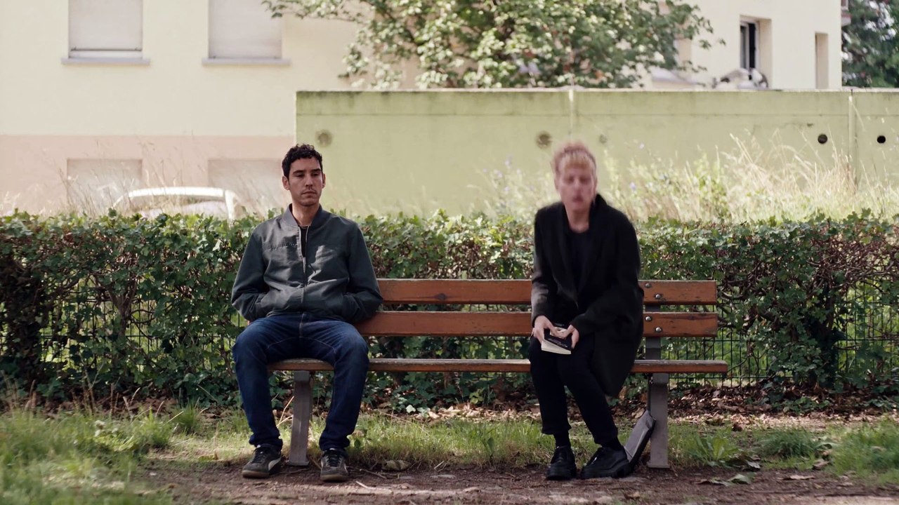 Les Fantômes Bande-annonce VO STFR