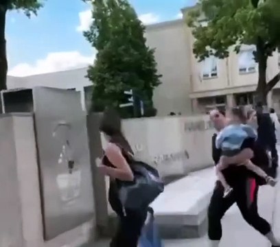 Le Premier ministre slovaque Robert Fico a été blessé par balle lors d'une fusillade dans la ville de Handlova et transporté à l'hôpital - Un suspect a été arrêté