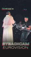 Quand le caméraman mérite sa remise de prix lui aussi ! 