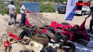Bodrum'da denizden 2,5 ton çöp çıktı