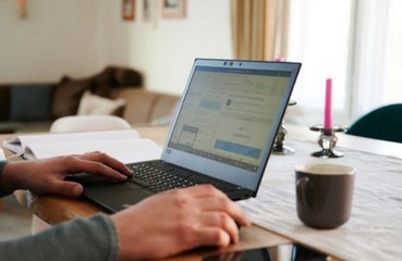 How Increased Internet Use Boosts Your Happiness 😊