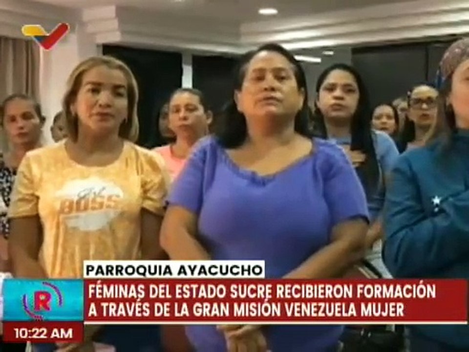 Sucre | GMVM realizó encuentro de formación y debate con féminas de la pqa. Ayacucho