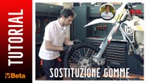 Officina Gazzetta Motori: Husqvarna FE 350 4T, come cambiare le gomme alla moto
