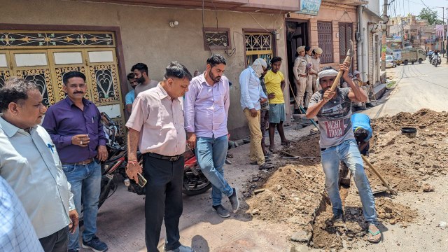 चोरी का पानी बेचकर कमा रहे थे मोटा मुनाफा, पकड़े गए