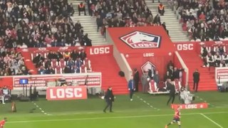 J’ai assisté au match de Ligue 1 de L’ANNÉE  Vlog de Lille - Lyon !