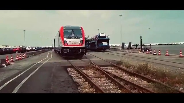 Polo logistica Fs: in servizio a Gioia Tauro le nuovo loco Traxx Universal Dc con sistema ultimo miglio